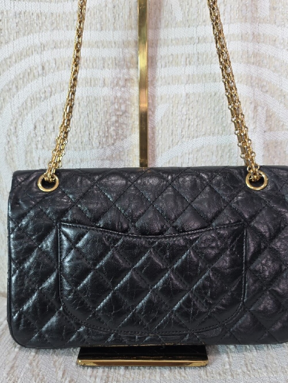 Chanel 2.55 Reissue Double Flap Black Crinkle Leather Shoulder Bag - Picture 3 of 15